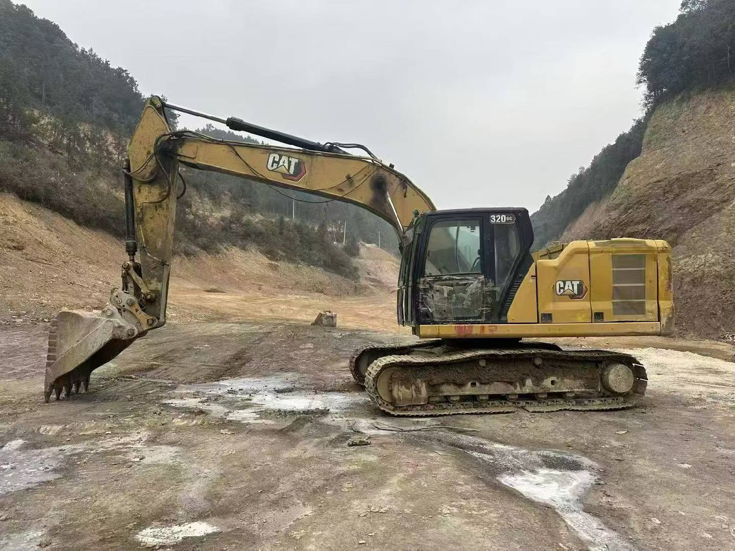 Used Caterpillar 320GC Excavator 2020 Model / 2