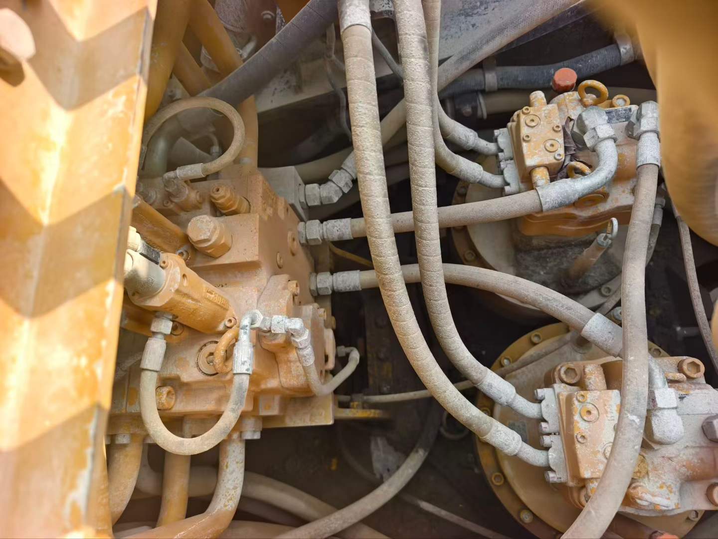 Used Sany SY650H Excavator 2022 Model / 6