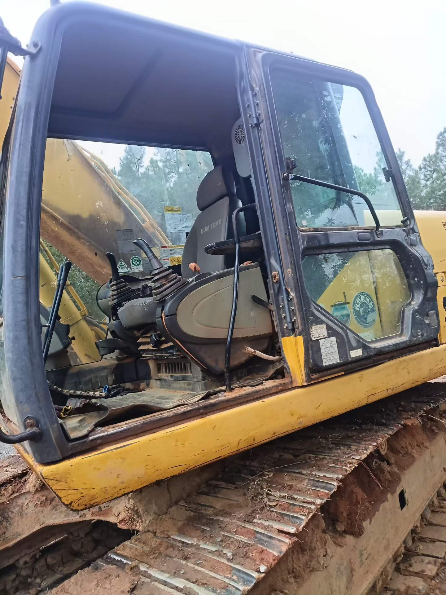 Used Sumitomo SH200A5 Excavator 2010 Model / 6