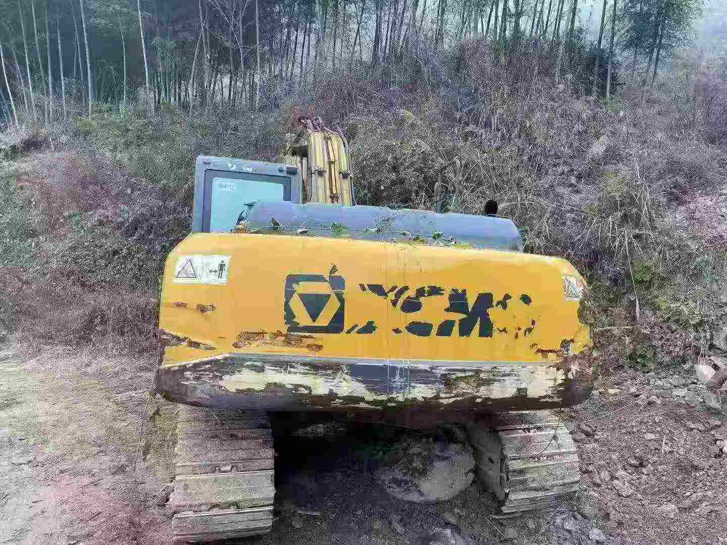 Buy XCMG LW200 Used Excavator