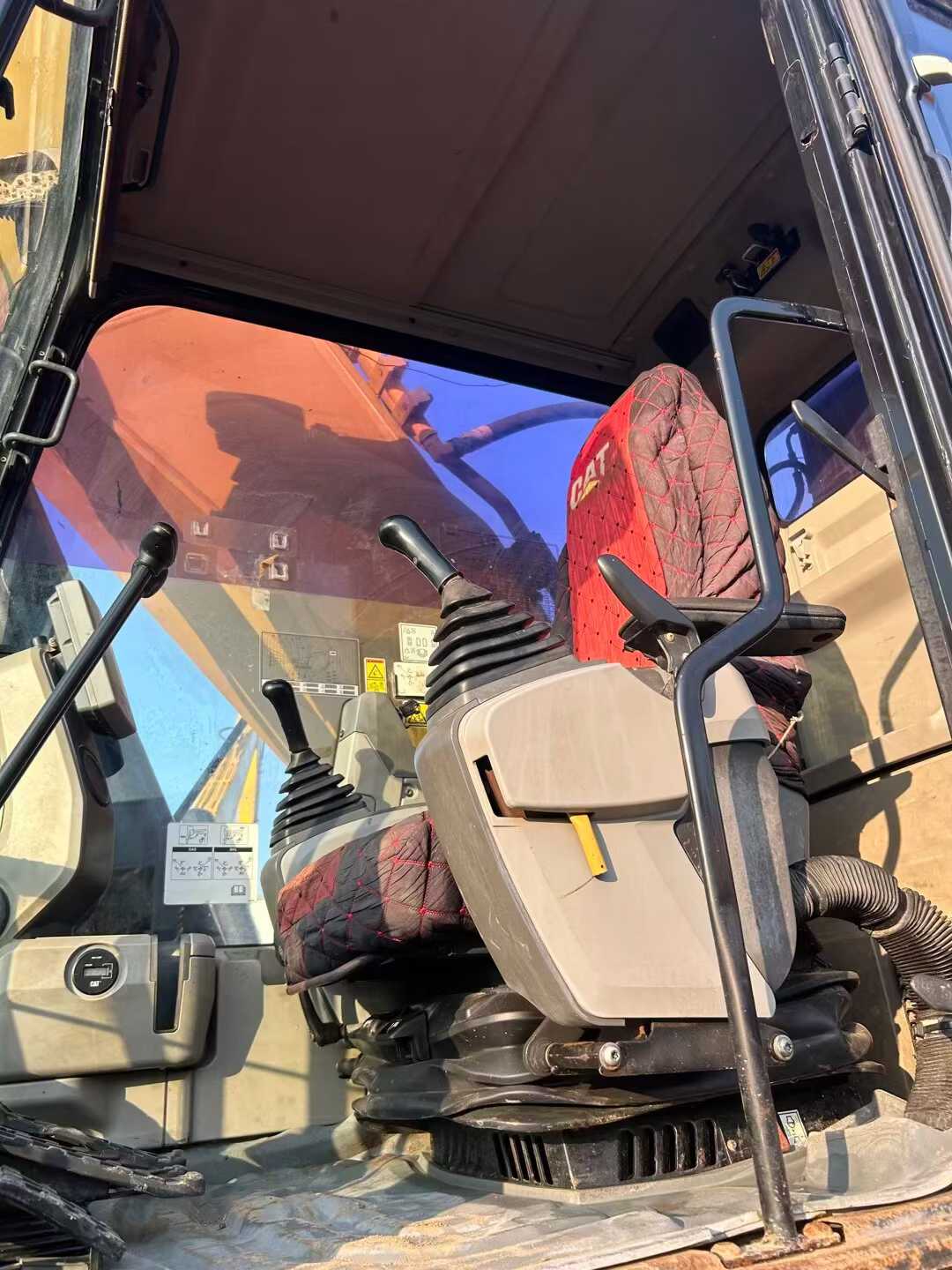 Used Caterpillar 349E Excavator 2016 Model / 4