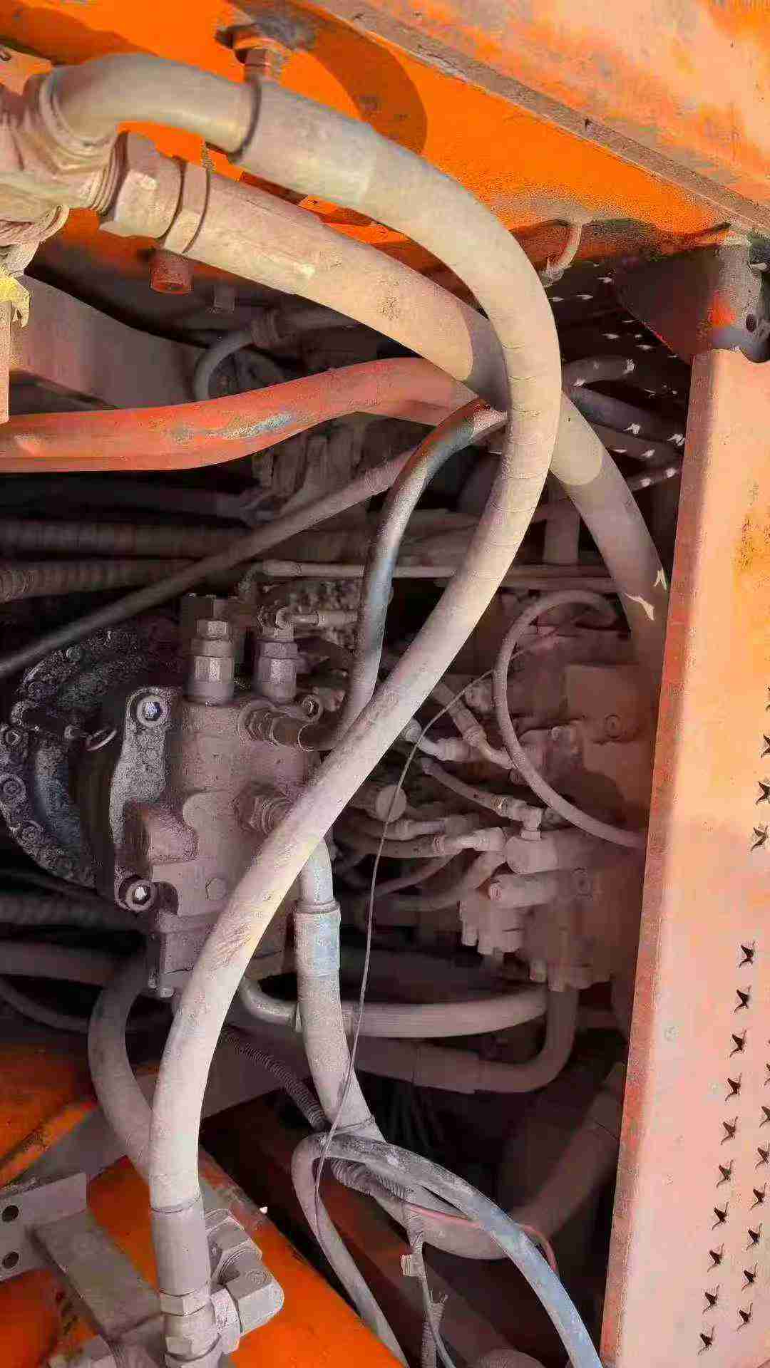 Used Doosan S225 Excavator 2013 Model / 2