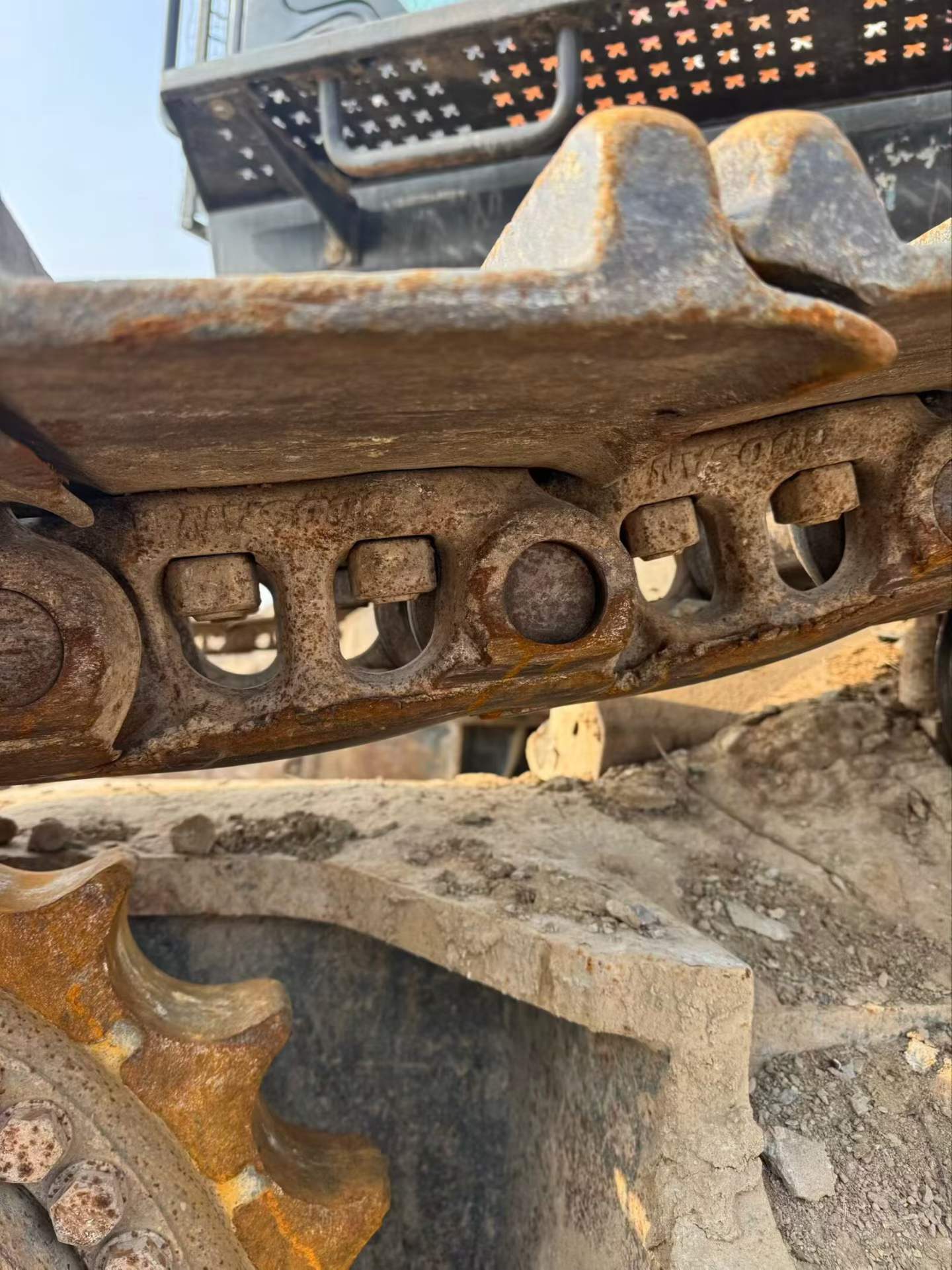 Used Doosan DX500 Excavator 2020 Model / 3