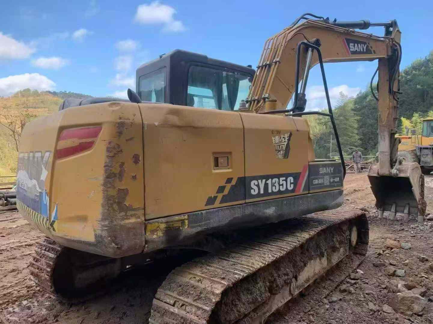 Used Sany SY135 Excavator 2021 Model / 4