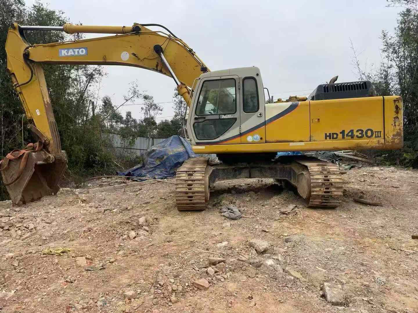 Used Kato HD1430 Excavator 2016 Model / 3