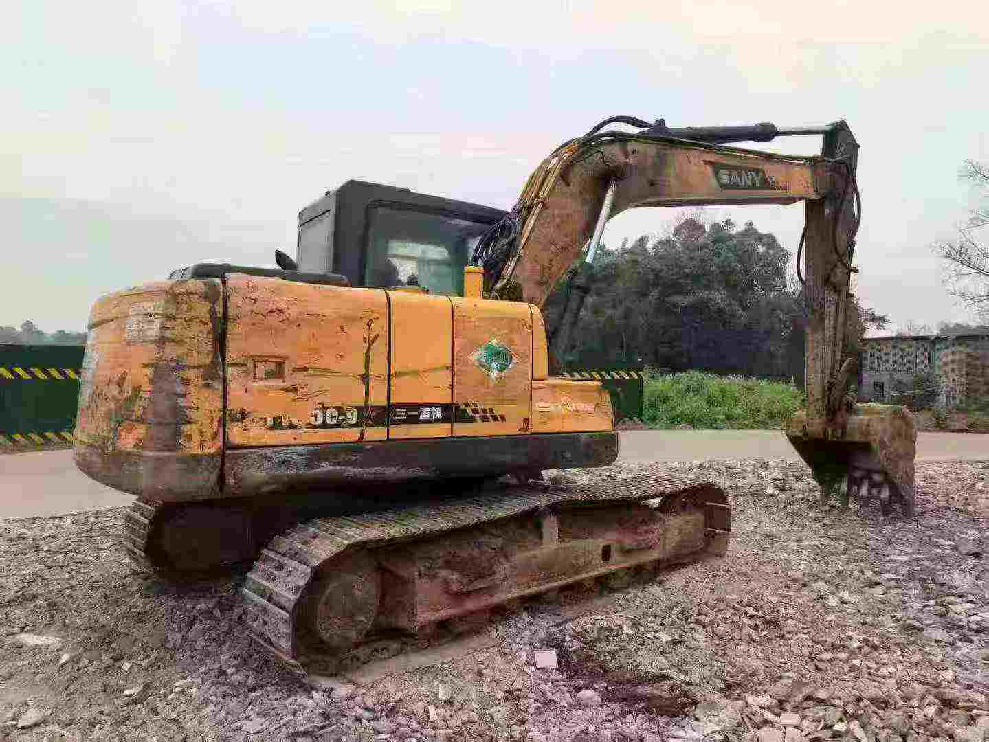 Used Sany SY135 Excavator 2014 Model / 2