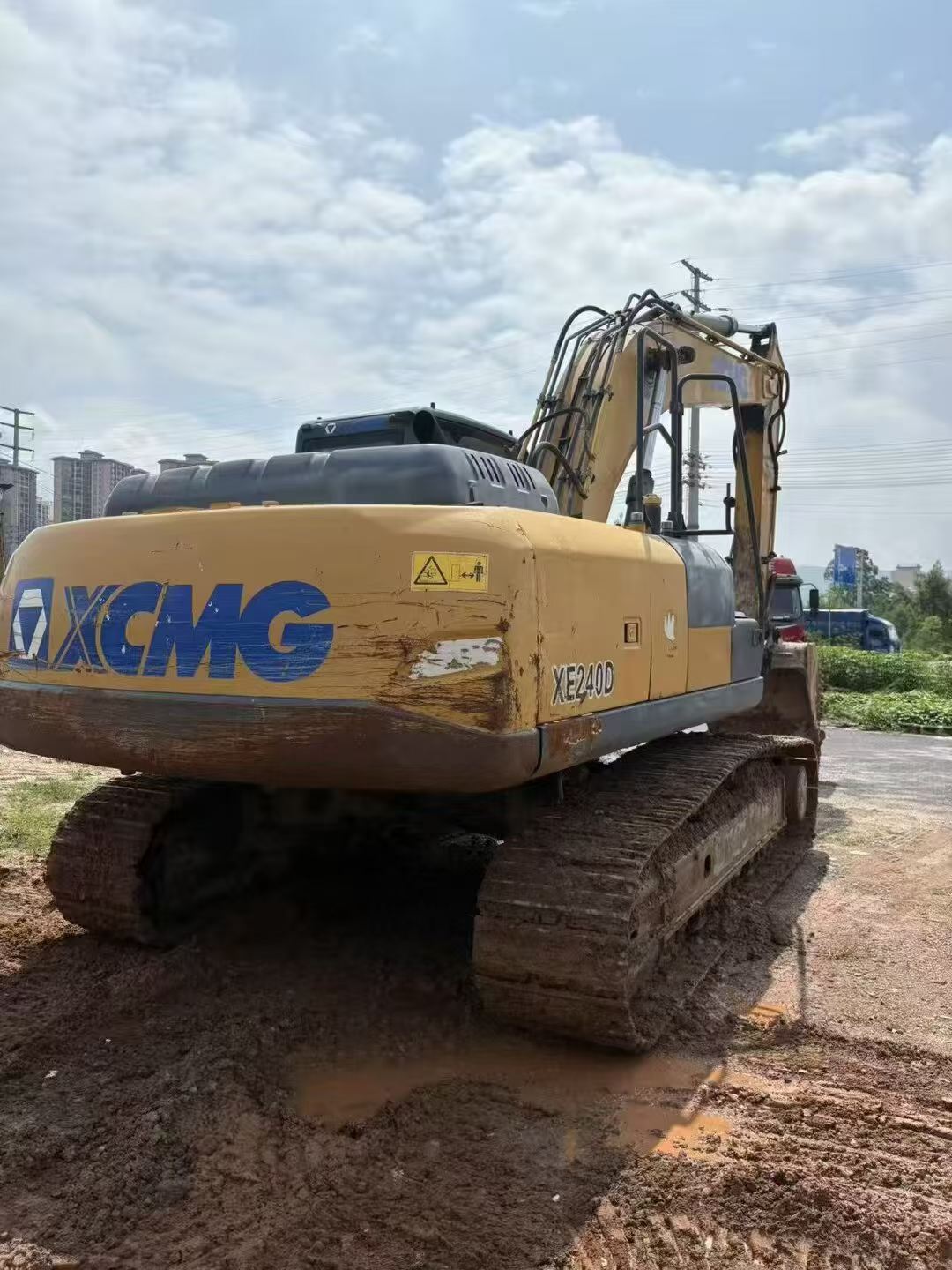 Used XCMG XE215 Excavator 2018 Model / 2