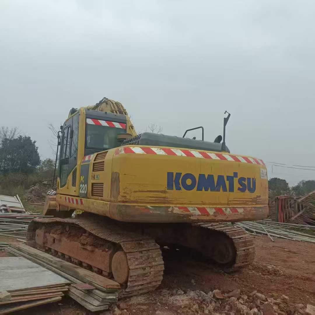 Used Komatsu PC220-8 Excavator 2019 Model / 2