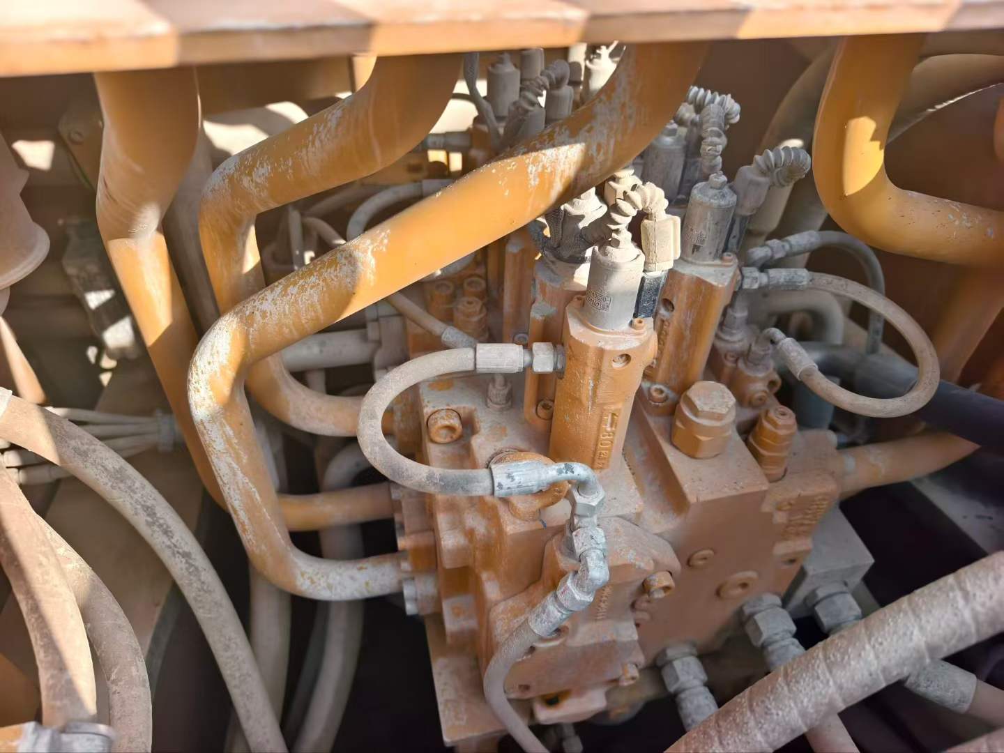 Used Sany SY650H Excavator 2022 Model / 4