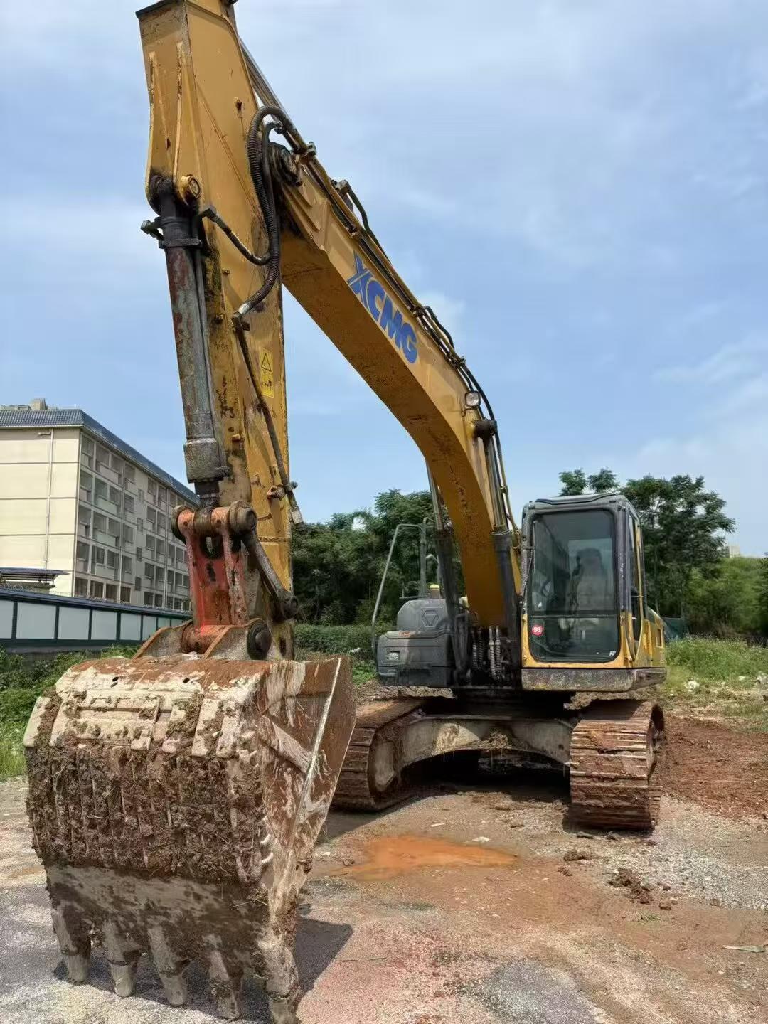 Used XCMG XE215 Excavator 2018 Model / 5