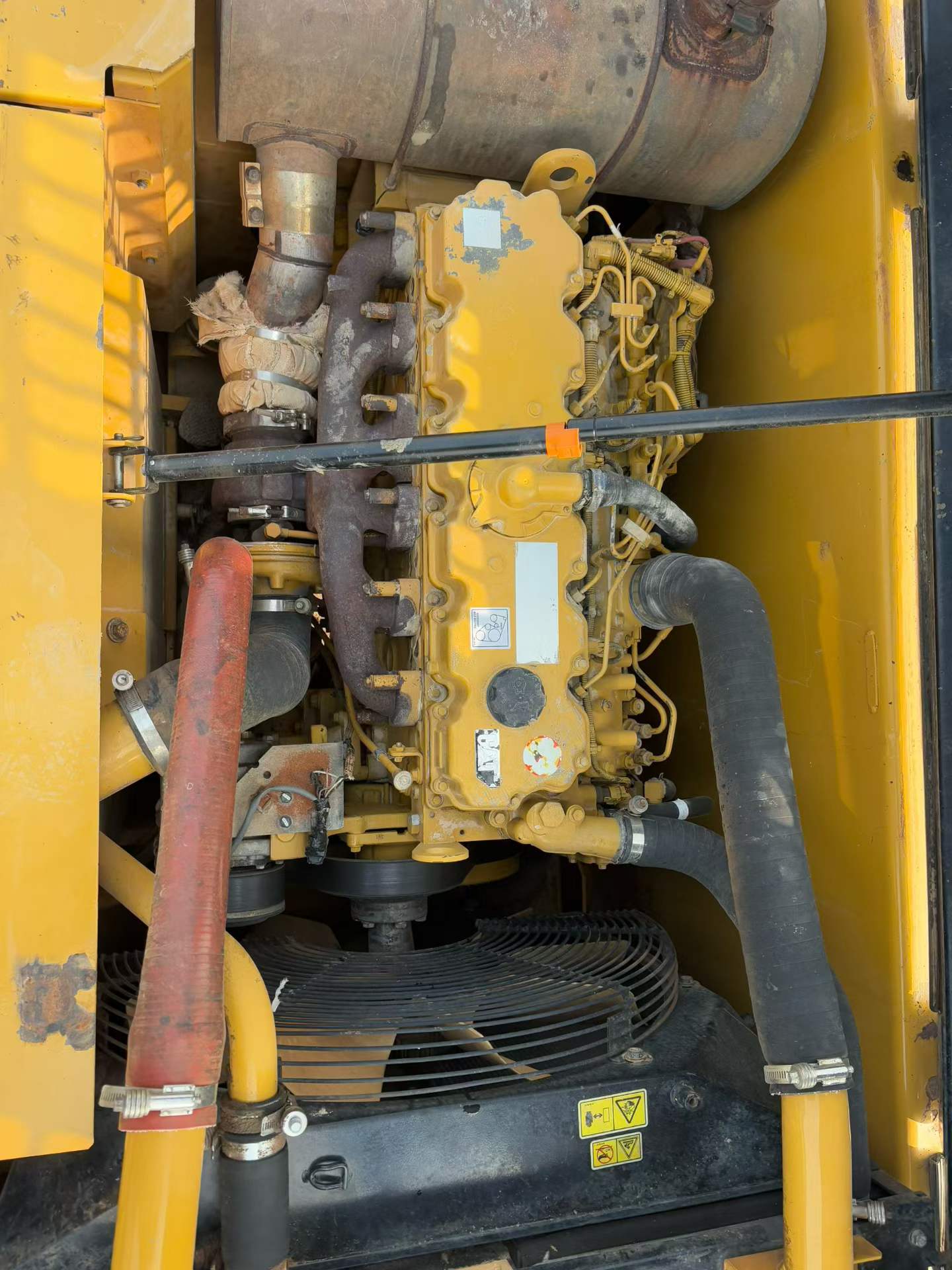 Used Caterpillar 323D2L Excavator 2014 Model / 8