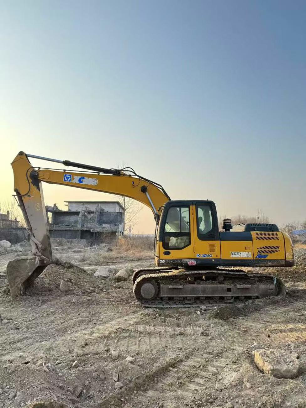 Buy XCMG XE215 Used Excavator