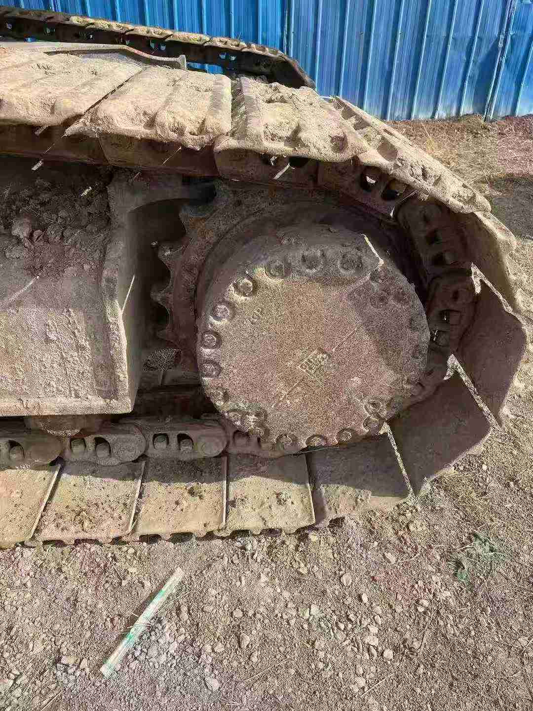 Used Komatsu PC220-8M0 Excavator 2015 Model / 7