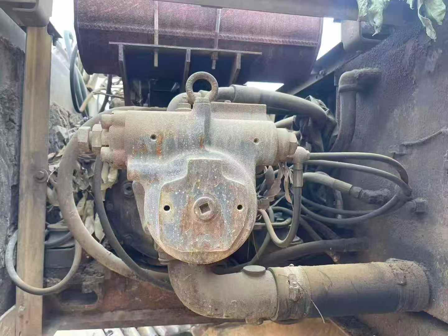 Used Komatsu PC200-6 Excavator 2016 Model / 4