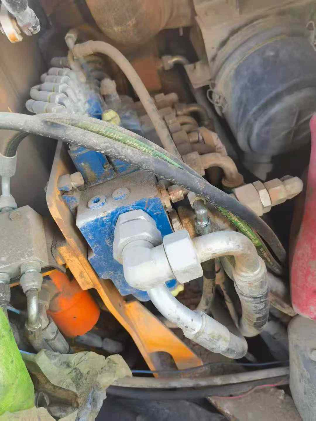 Used Sany SY55 Excavator 2014 Model / 3