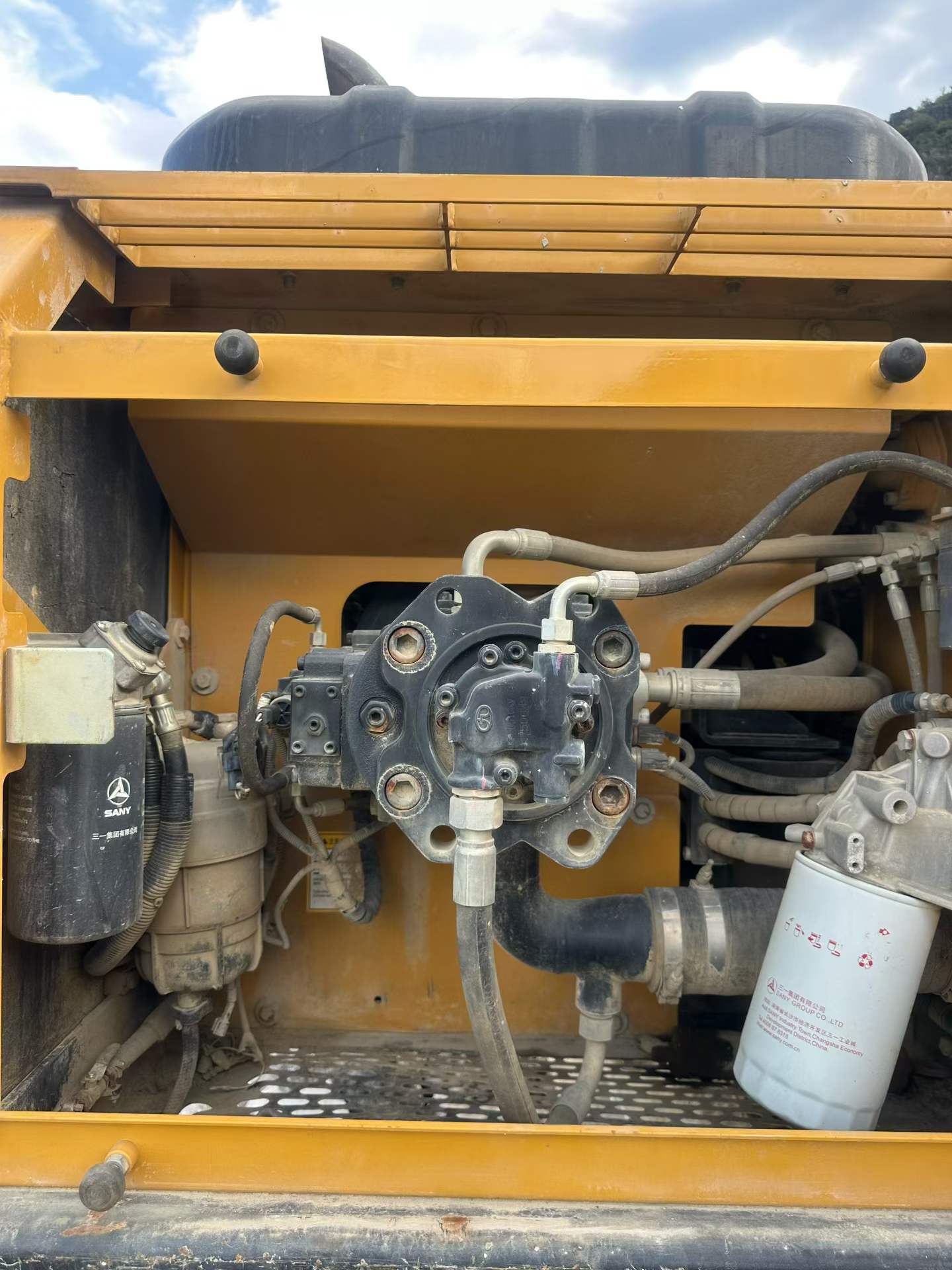 Used Sany SY195C Excavator 2019 Model / 3