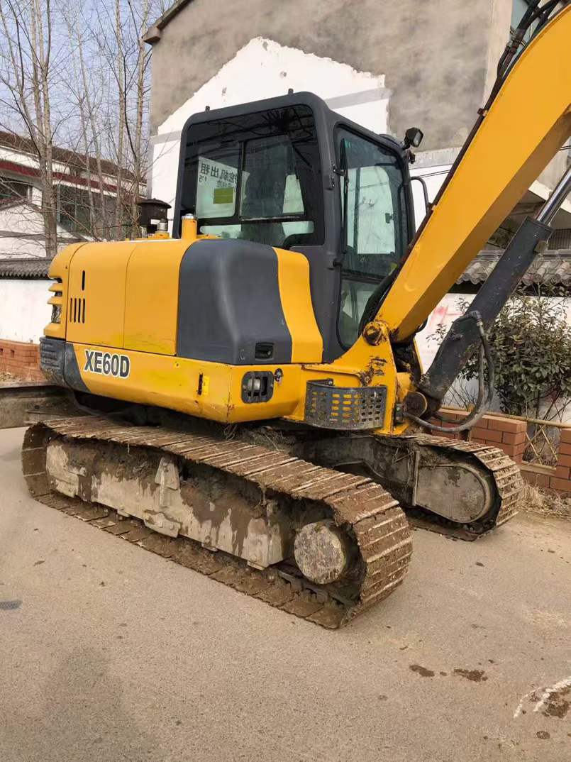 Used XCMG XE60D Excavator 2017 Model / 2