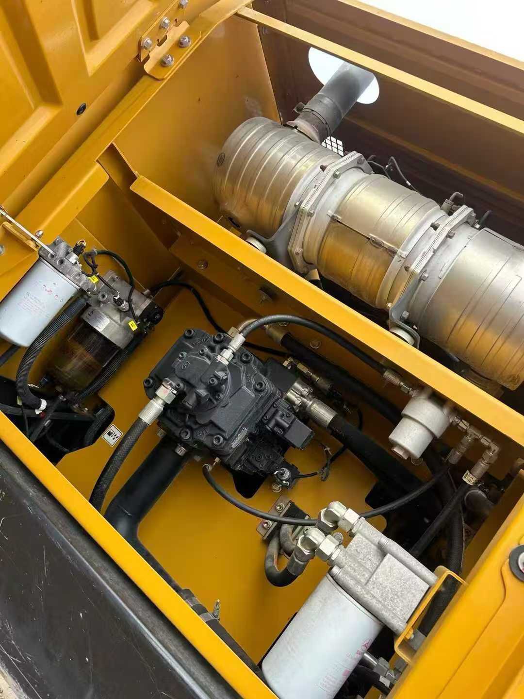 Used Sany SY205H Excavator 2023 Model / 8