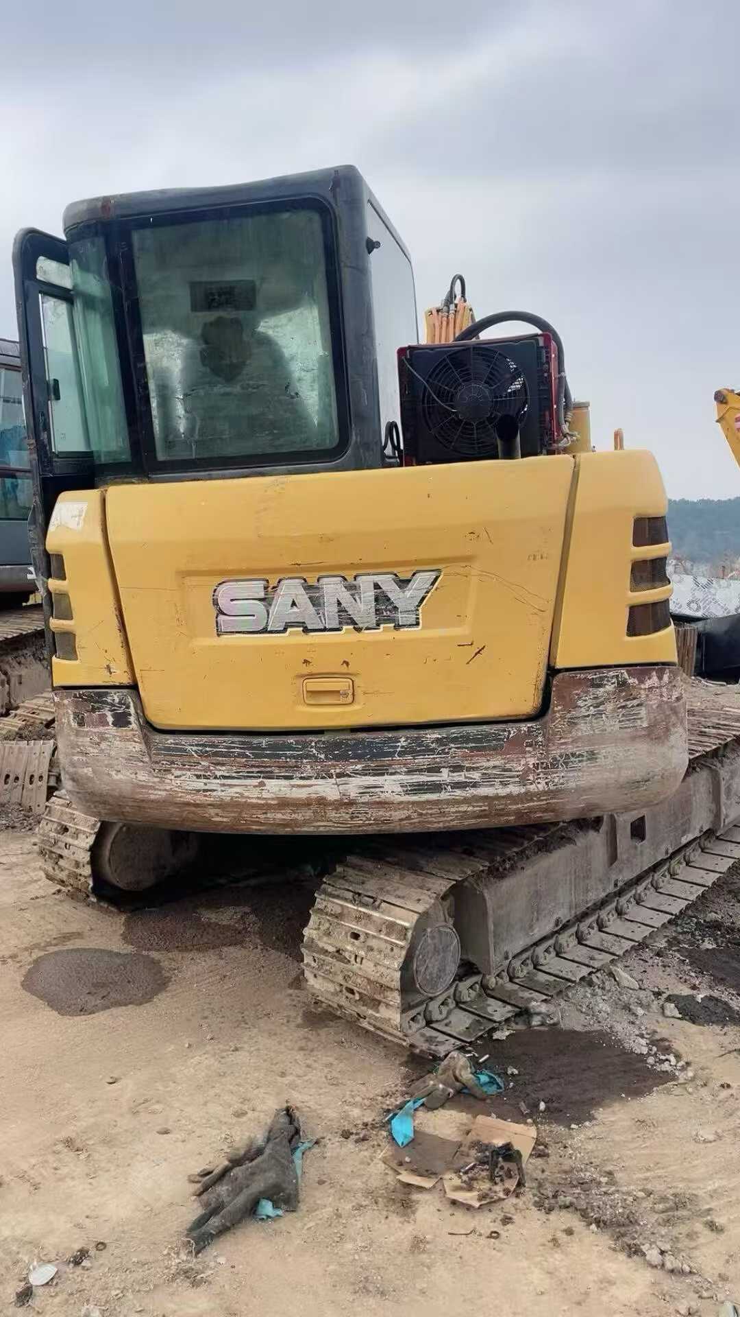Used Sany SY55 Excavator 2014 Model / 3