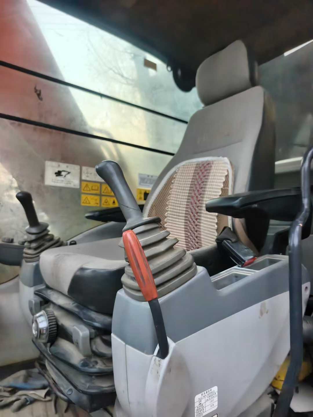 Used Hitachi ZAXIS200 Excavator 2018 Model / 9