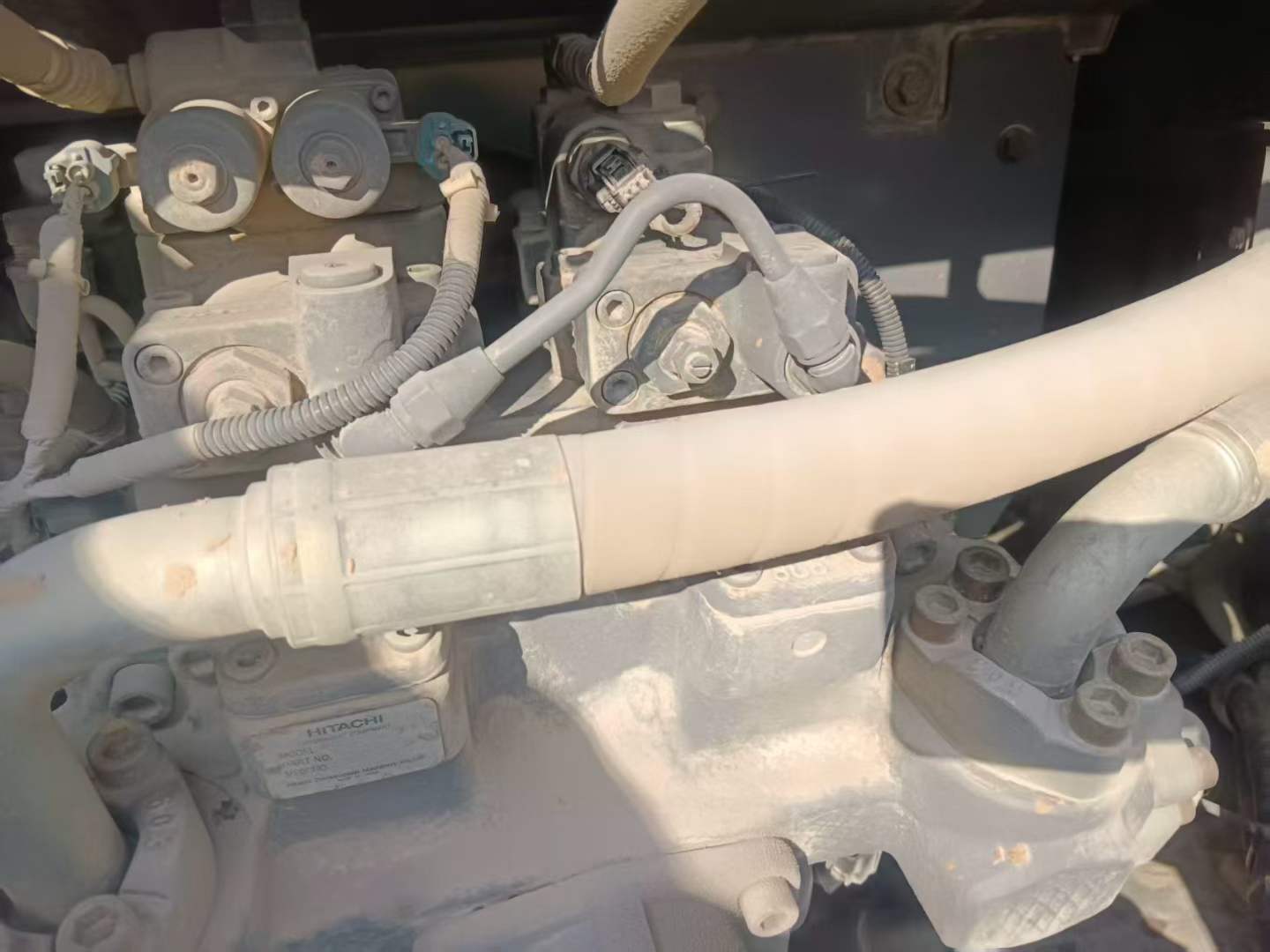 Used Hitachi ZX210K-5A Excavator 2021 Model / 3