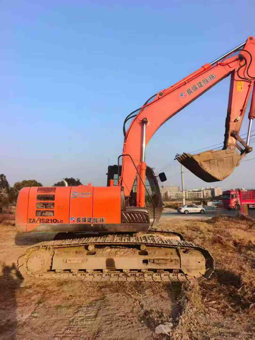 Buy Hitachi ZX210LC-5G Used Excavator Buy Hitachi ZX210LC-5G Used Excavator