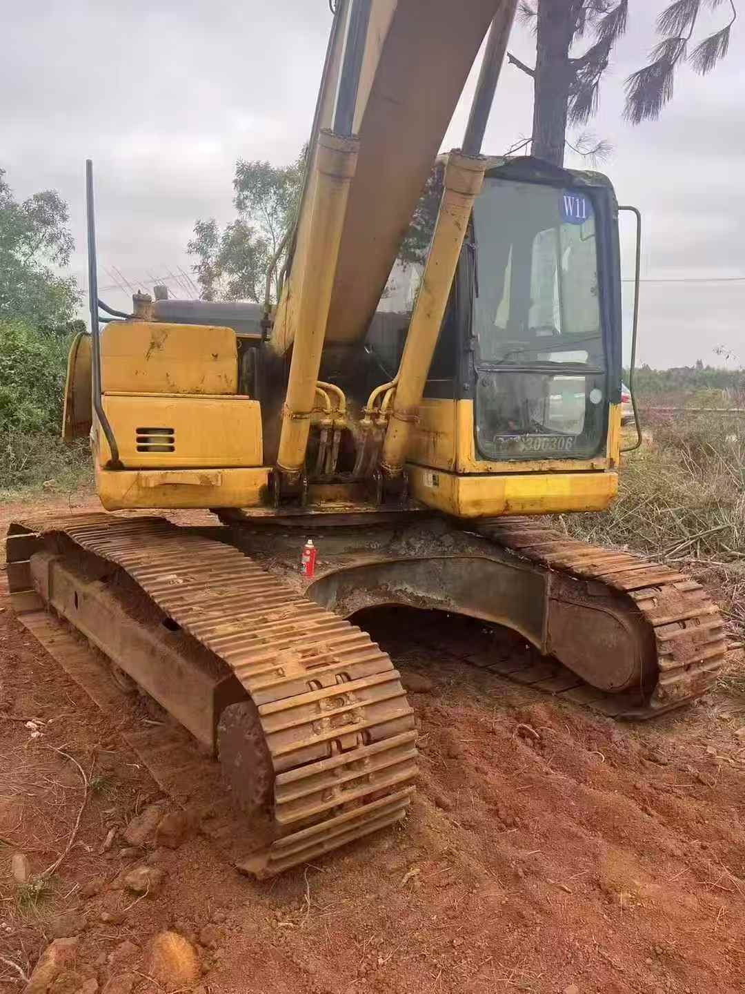 Buy Komatsu PC200 Used Excavator / 3 Used Komatsu PC200 Excavator 2011 Model / 3