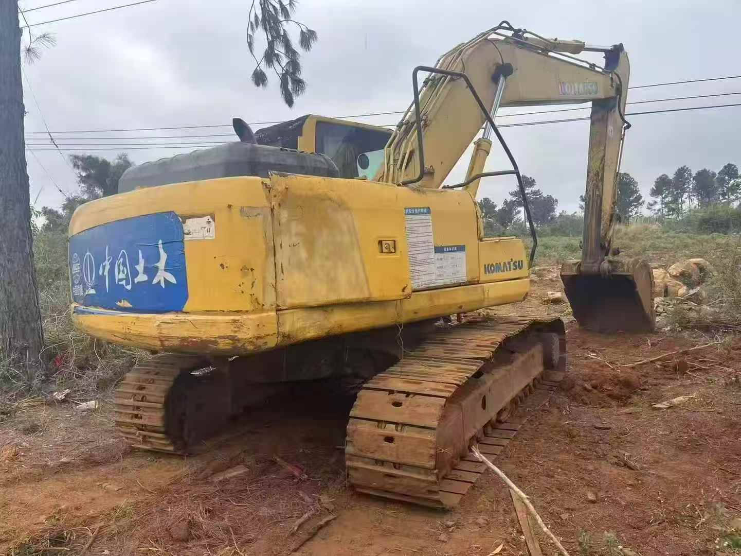 Buy Komatsu PC200 Used Excavator / 2 Used Komatsu PC200 Excavator 2011 Model / 2