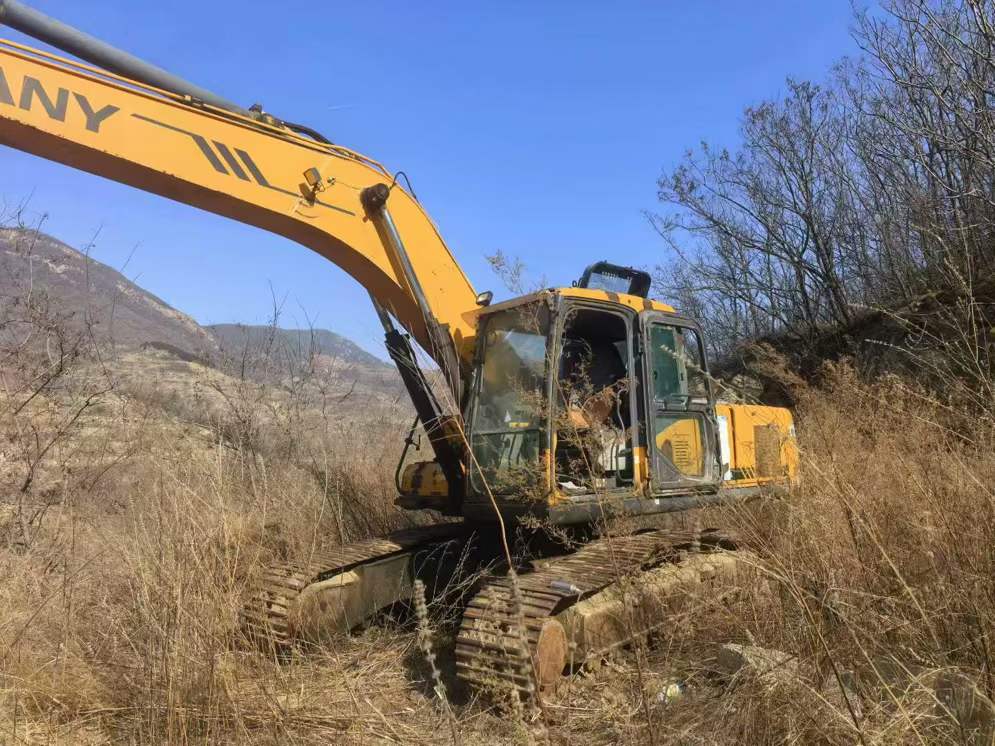 Used Sany SY215C-8S Excavator 2016 Model / 9