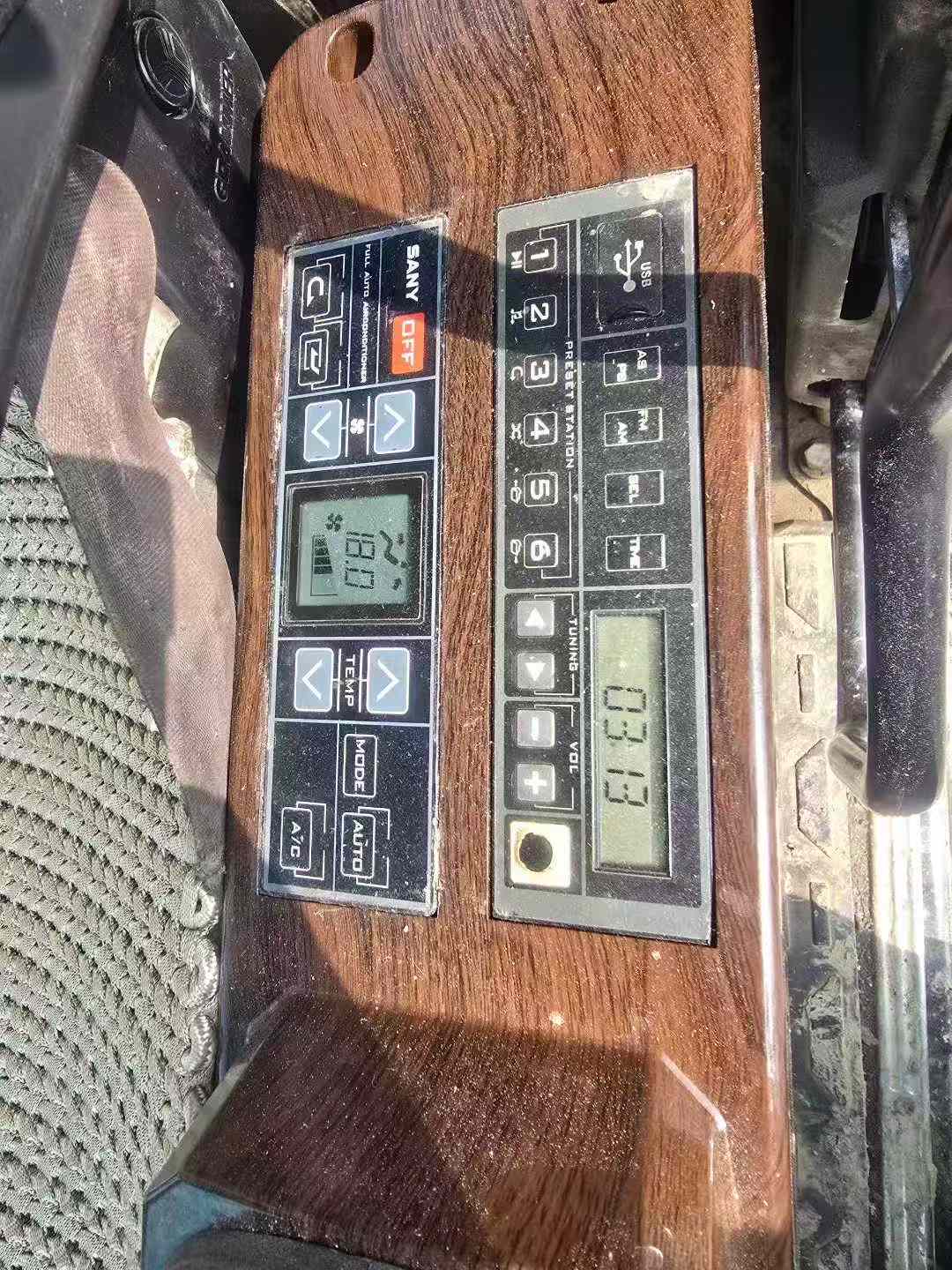 Used Sany SY85 Excavator 2020 Model / 6