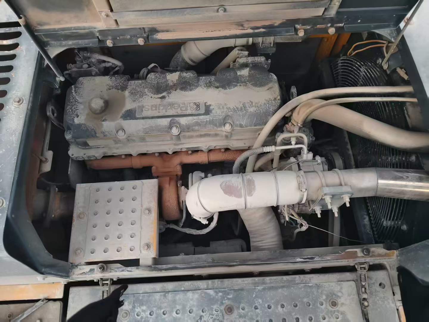 Used XCMG LW550KV Excavator 2020 Model / 9