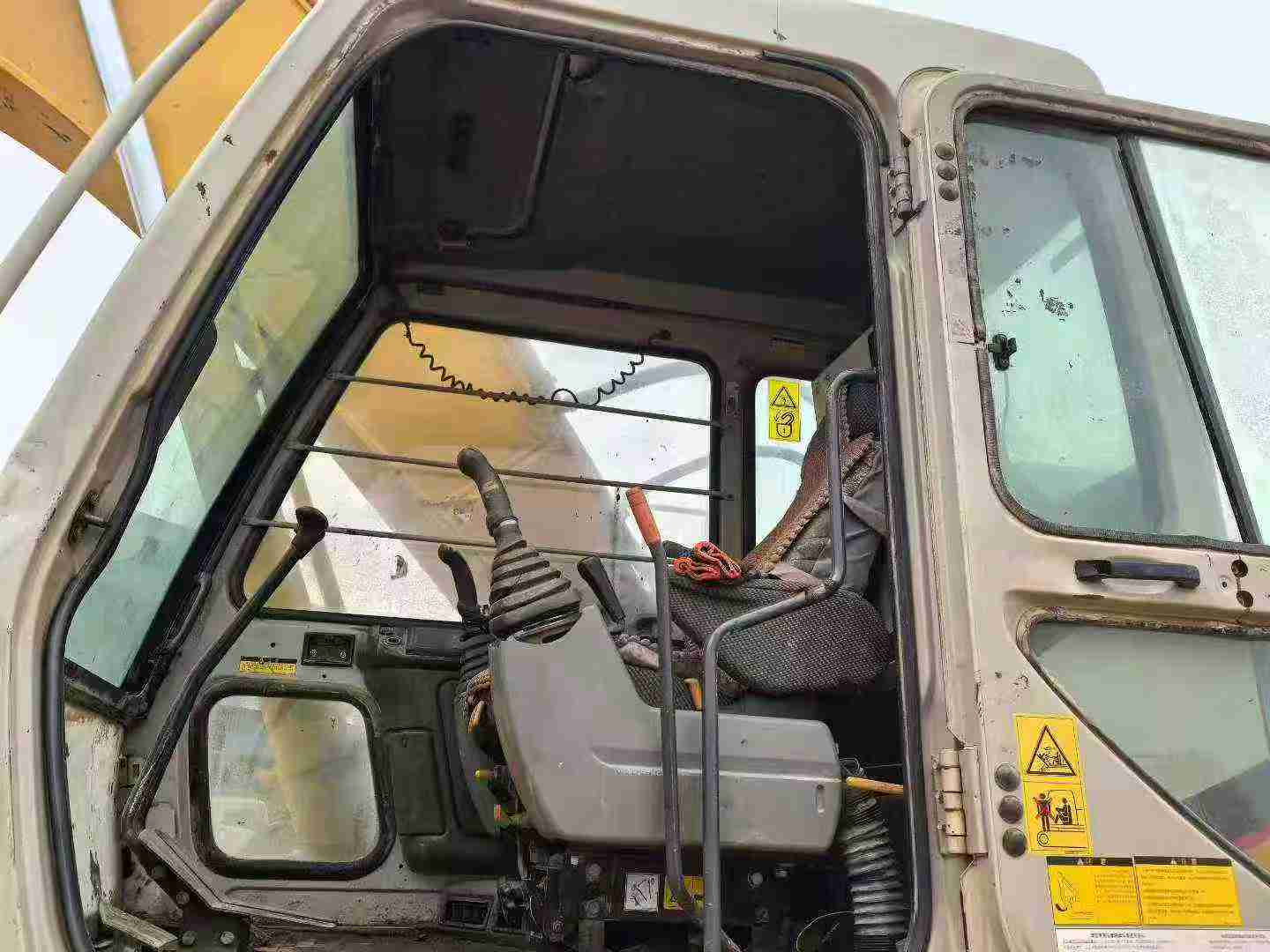 Buy Kato HD1023 Used Excavator / 7 Used Kato HD1023 Excavator 2016 Model / 7