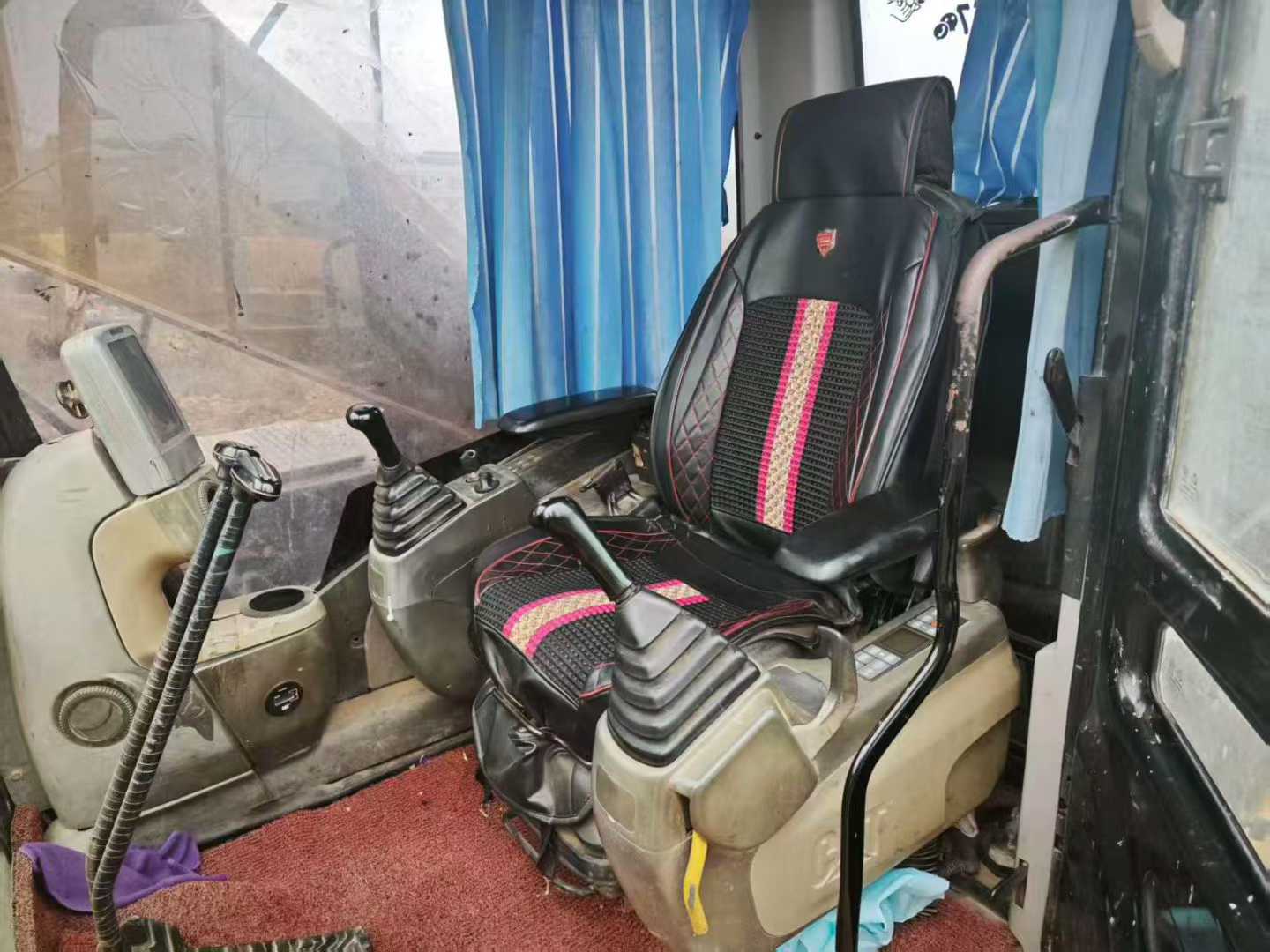 Used Caterpillar 320D Excavator 2014 Model / 9