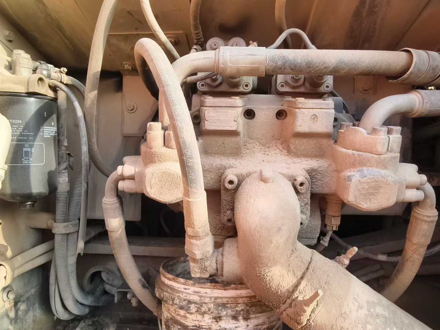 Used Hitachi ZAXIS200 Excavator 2018 Model / 8