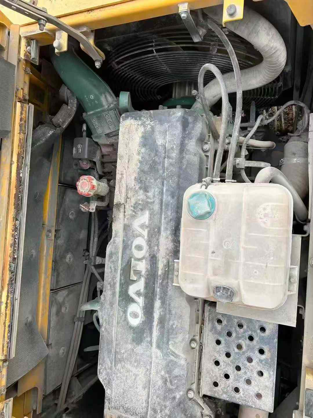 Used Volvo EC480 Excavator 2019 Model / 3