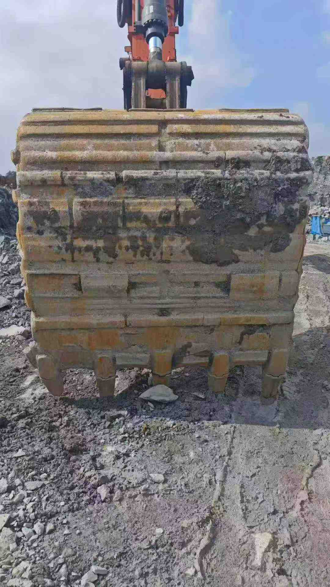 Used Doosan DX520LC Excavator 2020 Model / 5