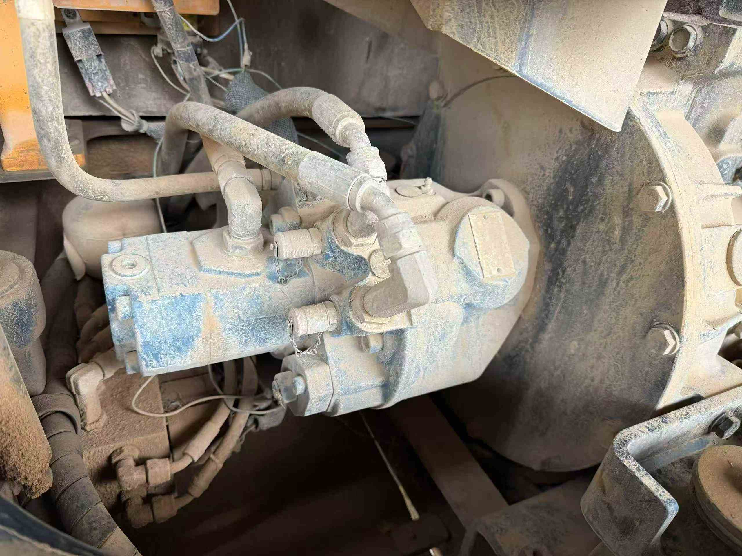 Used Hyundai R 60VS Excavator 2017 Model / 5