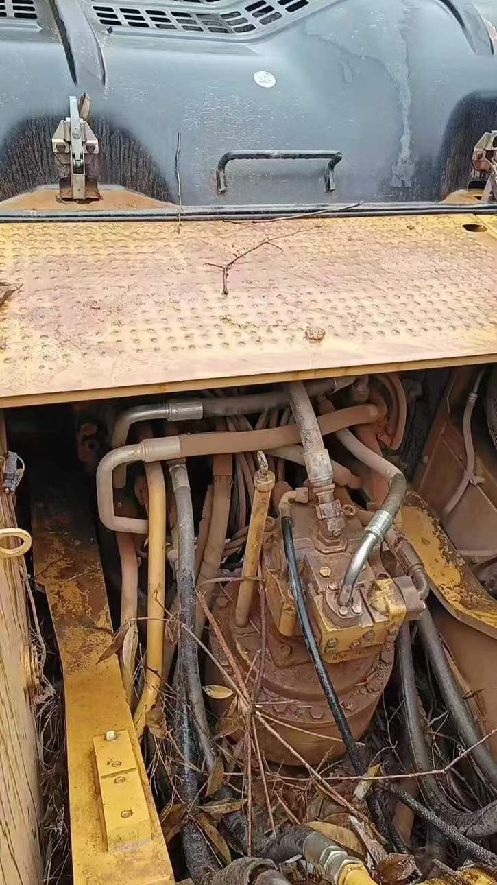 Used Caterpillar CT18 Excavator 2015 Model / 4