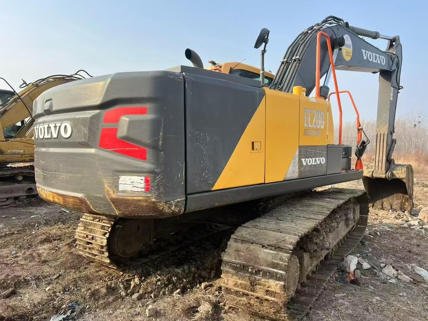 Used Volvo EC200 Excavator 2021 Model / 2
