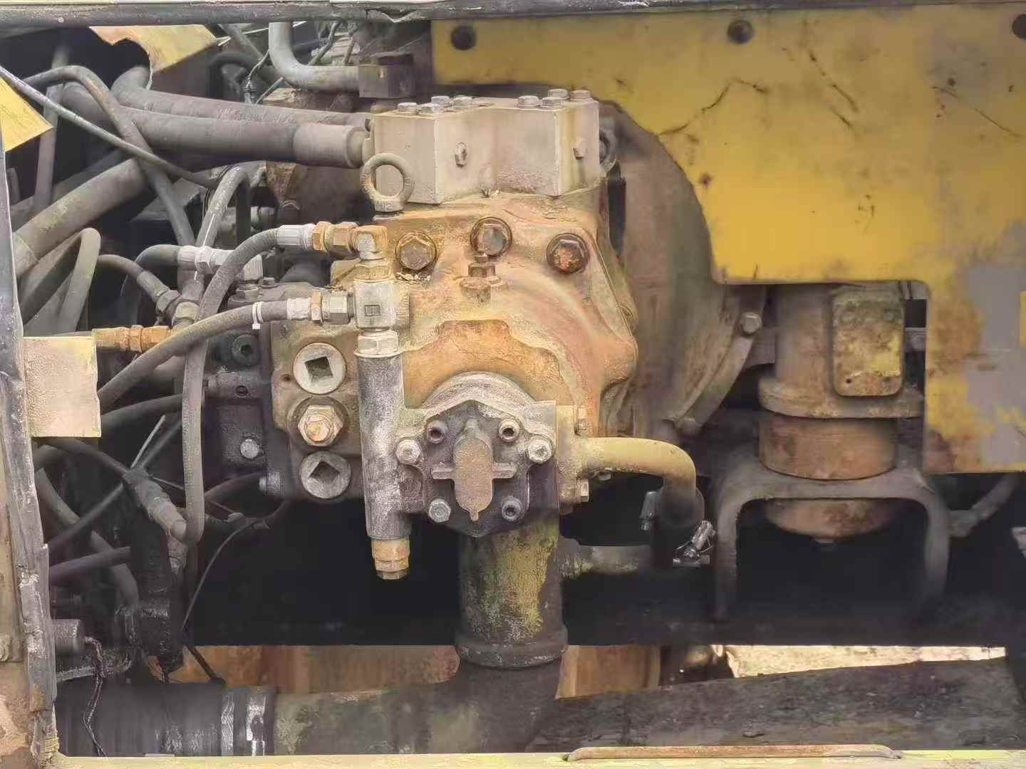 Used Komatsu PC400-6 Excavator 2016 Model / 7