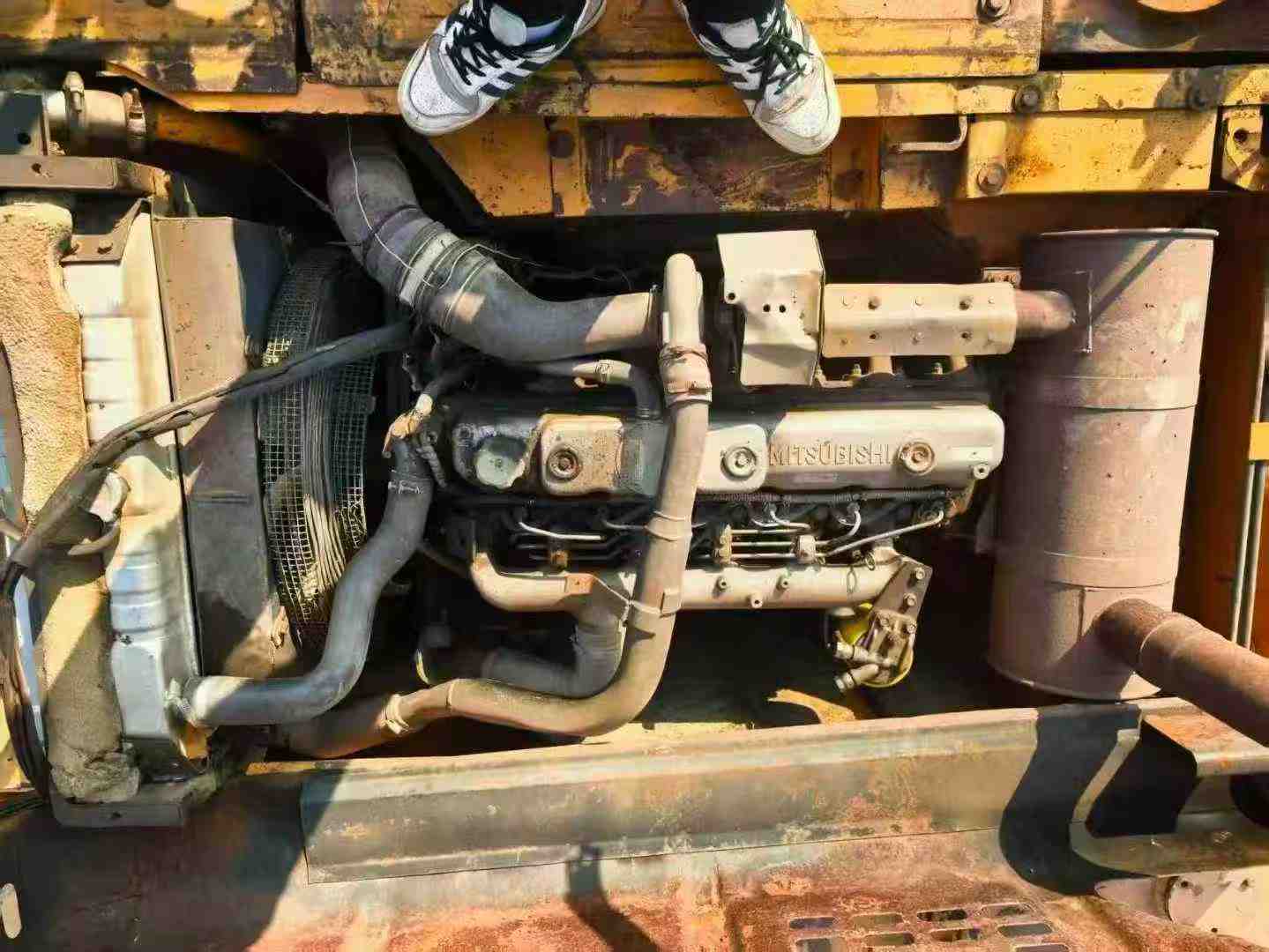 Used Sany SY215C-8S Excavator 2016 Model / 4