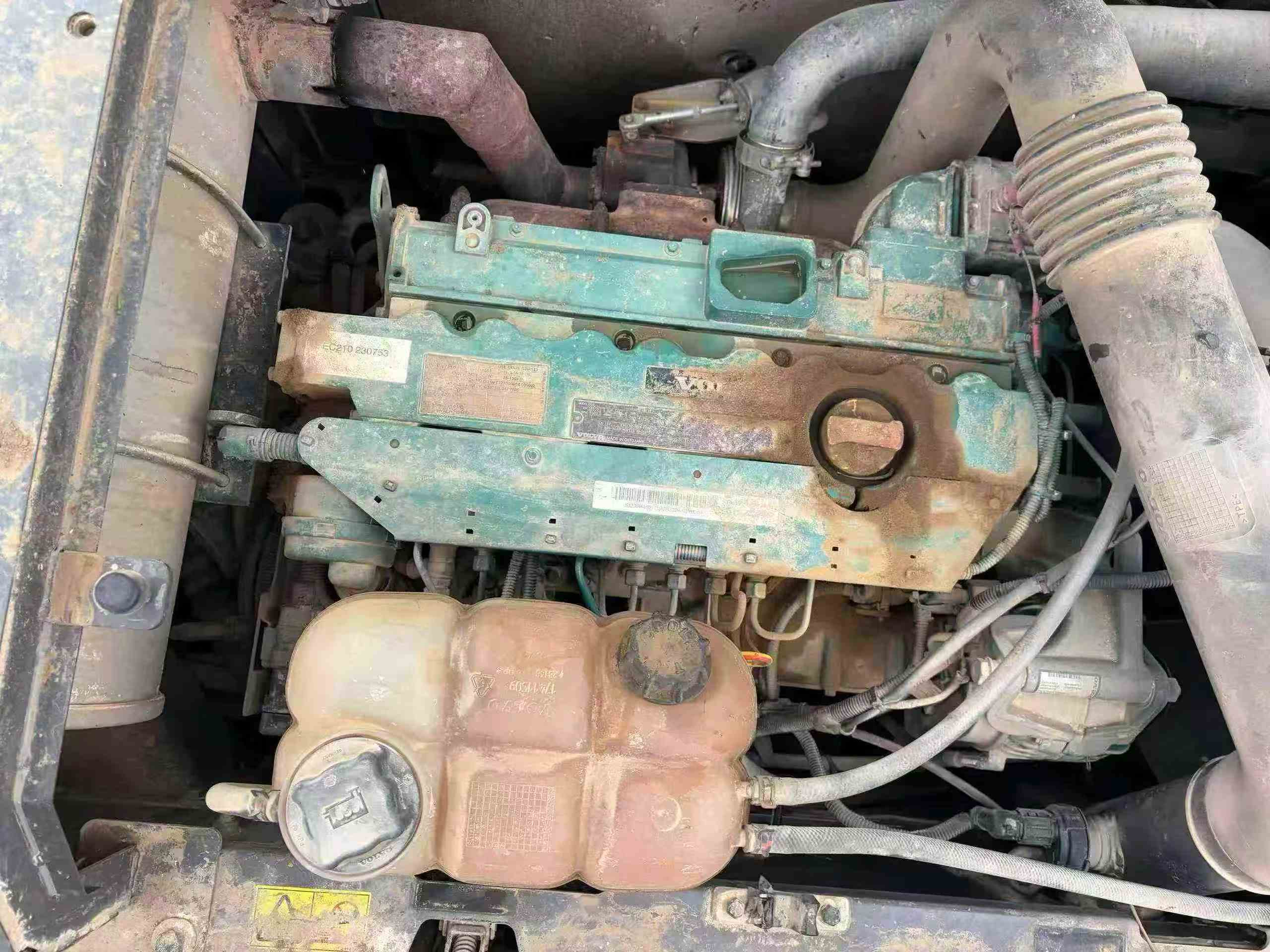 Used Volvo EW210C Excavator 2019 Model / 6