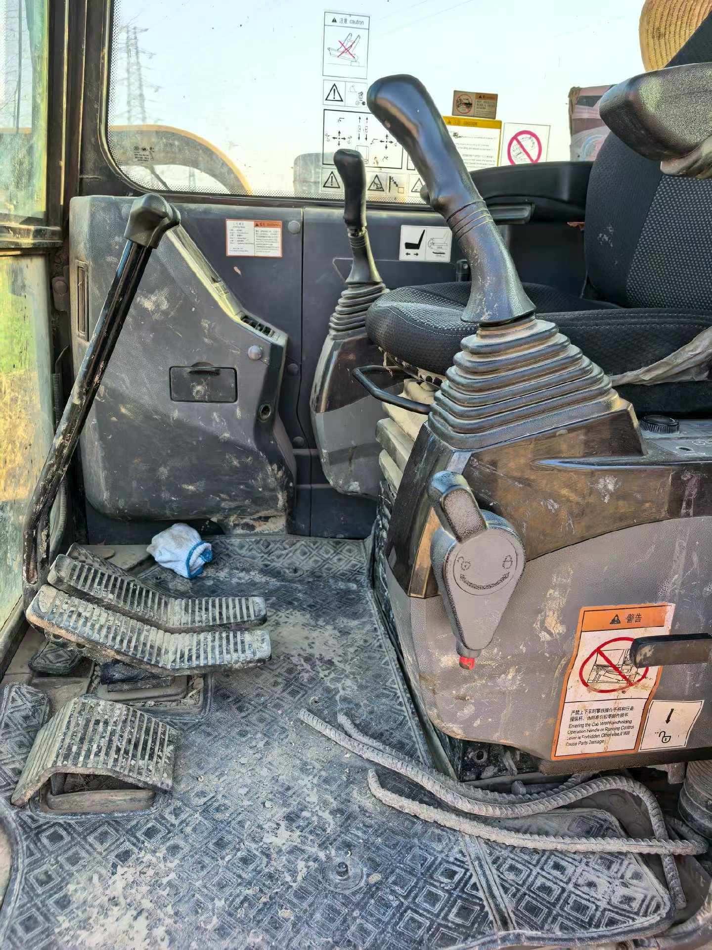 Used Sany SY55 Excavator 2020 Model / 4