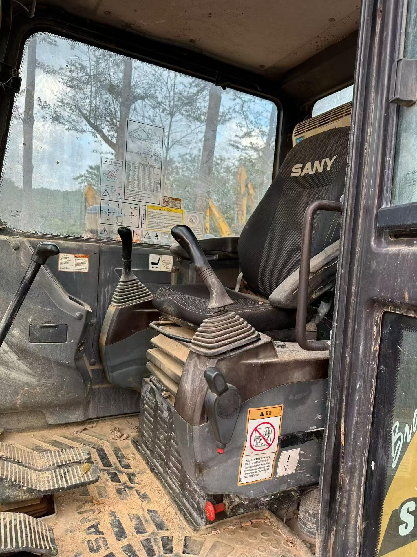 Used Sany SY60 Excavator 2015 Model / 5