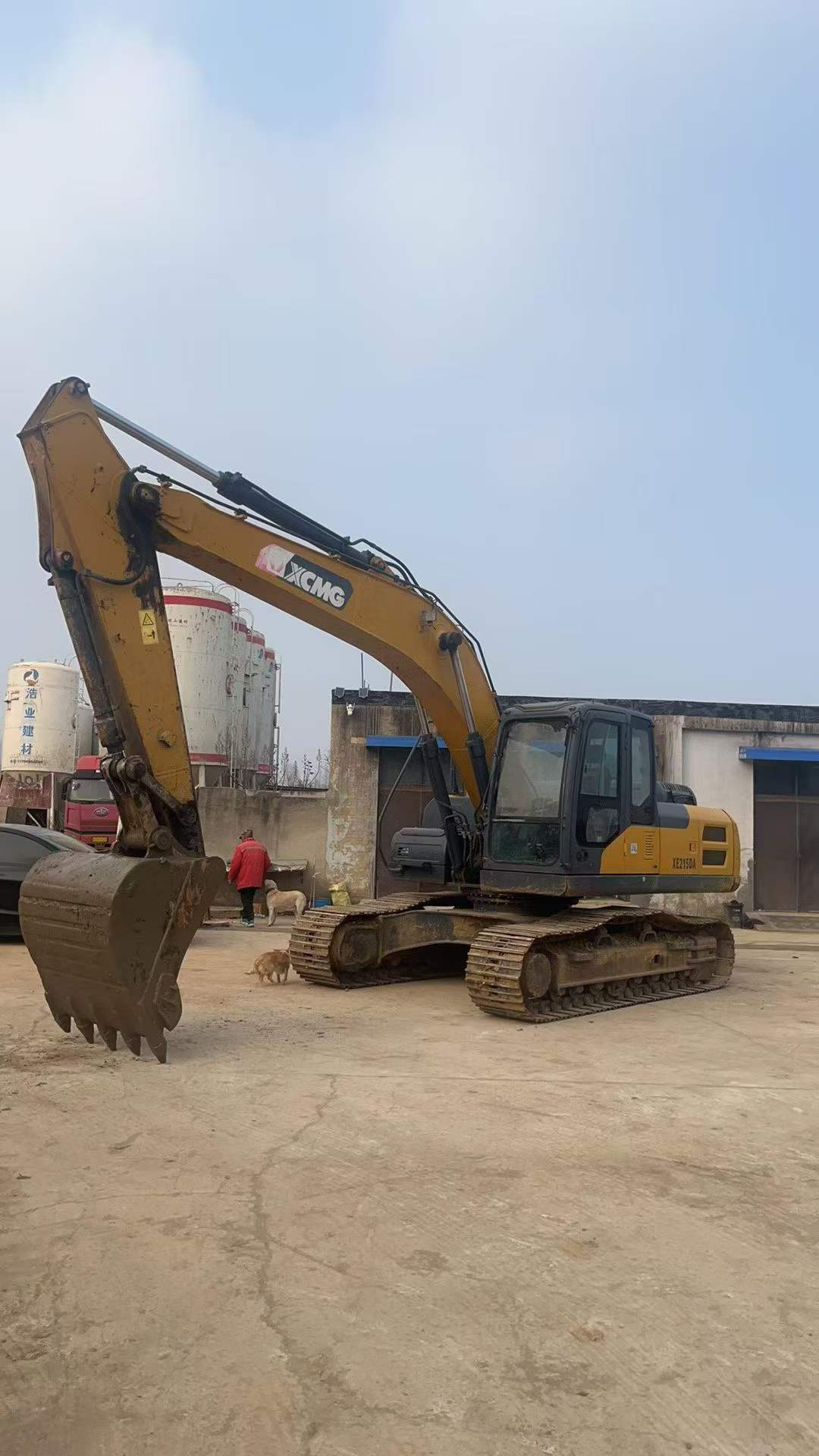 Used XCMG XE215DA Excavator 2021 Model / 9