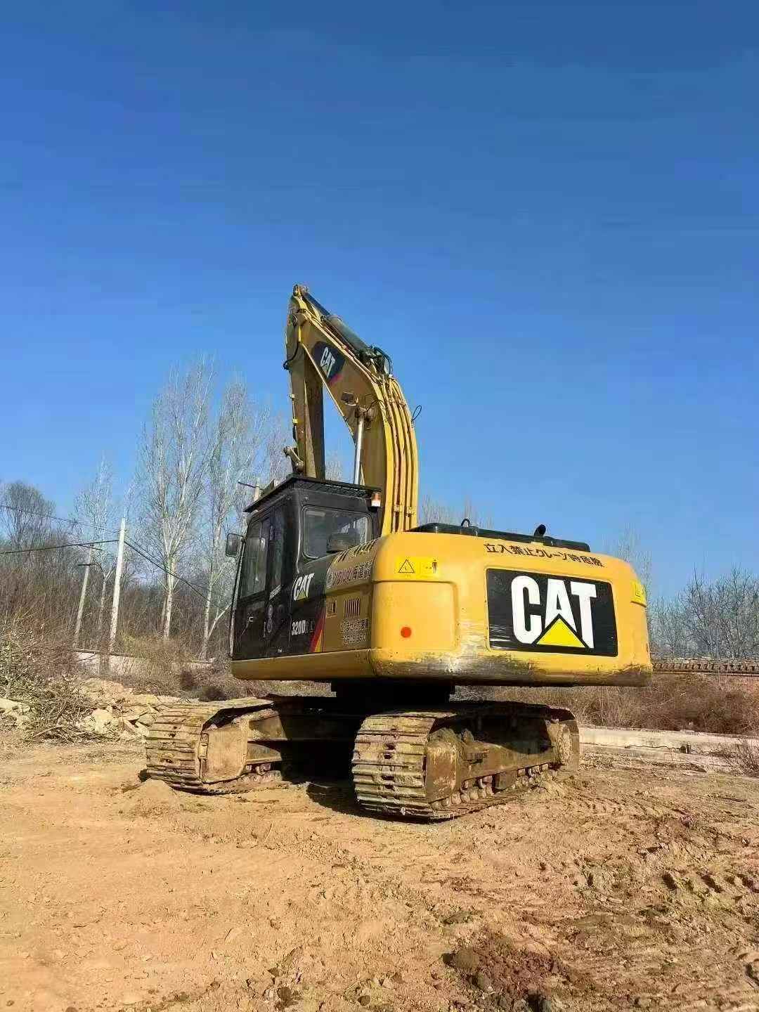 Used Caterpillar 320D Excavator 2016 Model / 2
