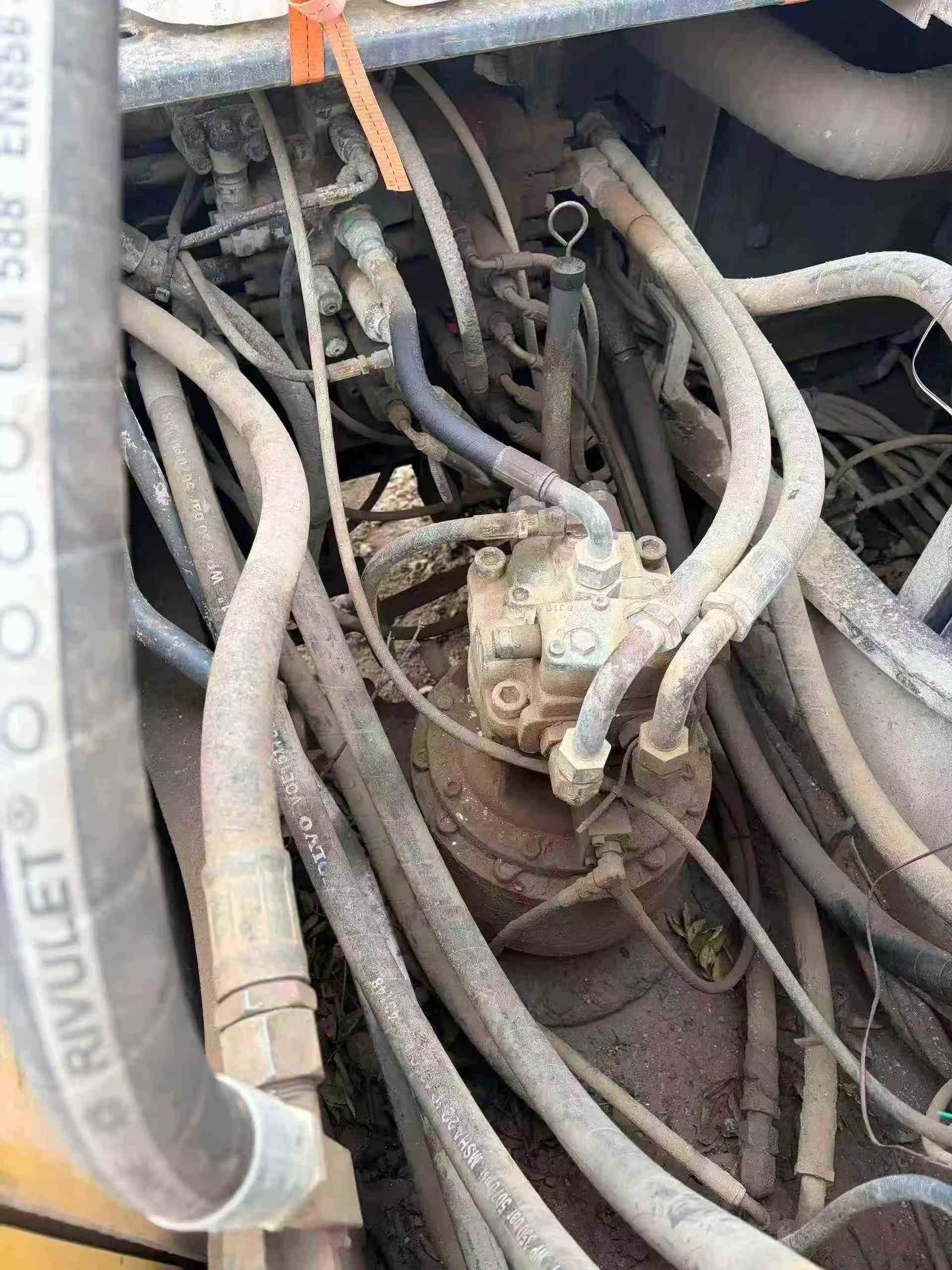 Used Volvo EW210C Excavator 2019 Model / 5