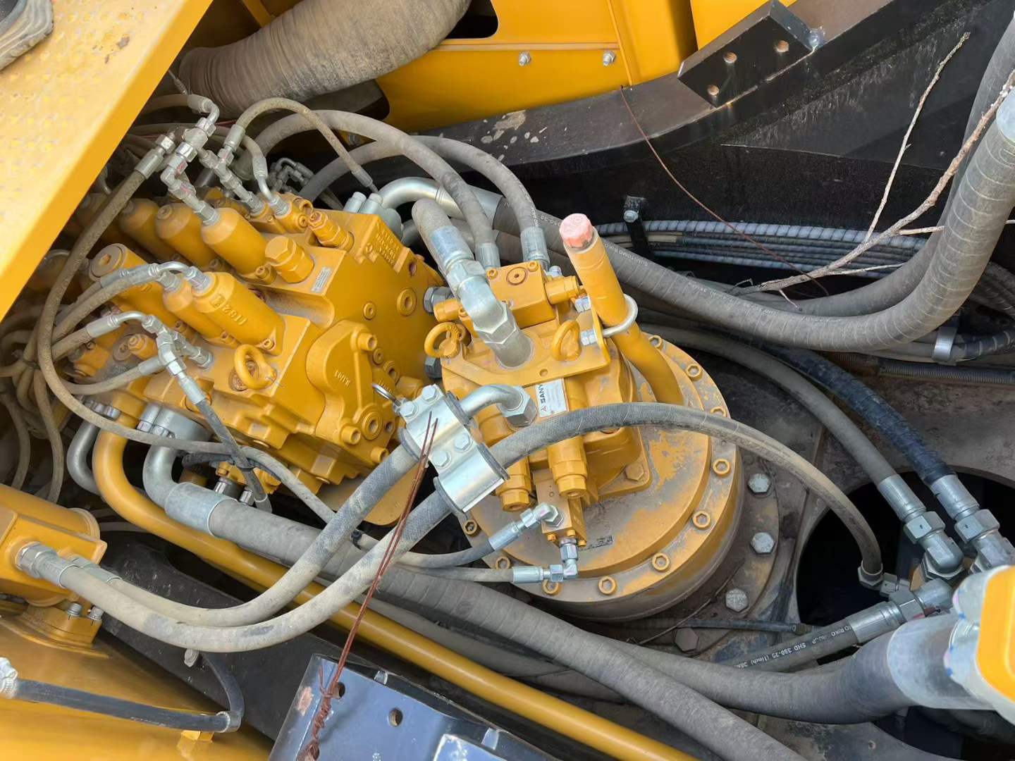 Used Sany SY365H Excavator 2016 Model / 9