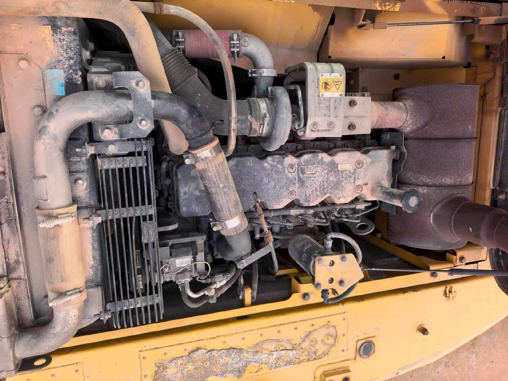 Used Komatsu PC200-8N1 Excavator 2013 Model / 7