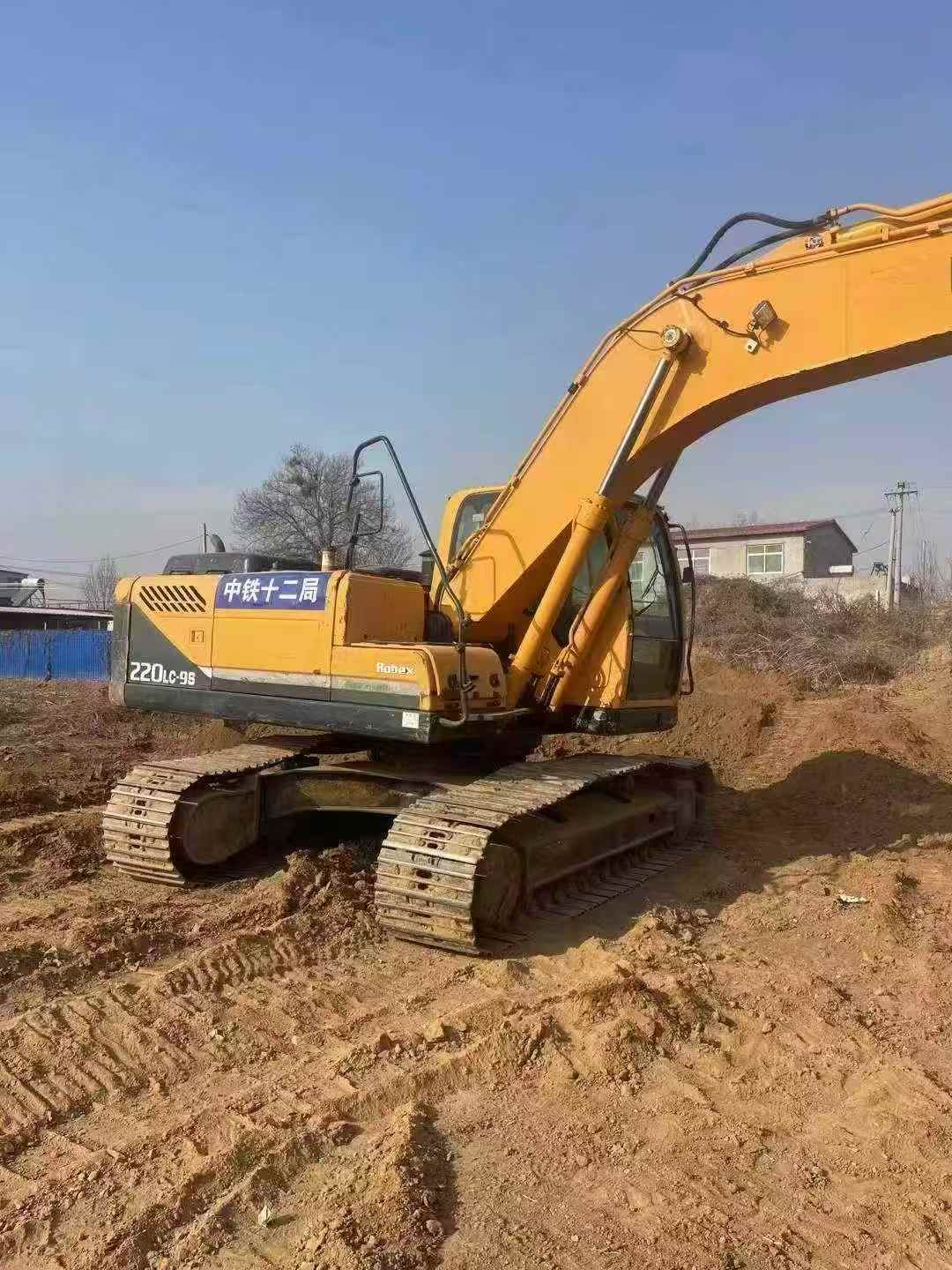 Used Hyundai 220LC Excavator 2016 Model / 5